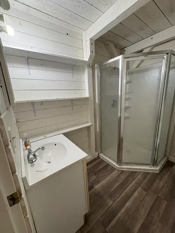 $99,000 | 1295 South Main Street, Lincoln, ME 04457