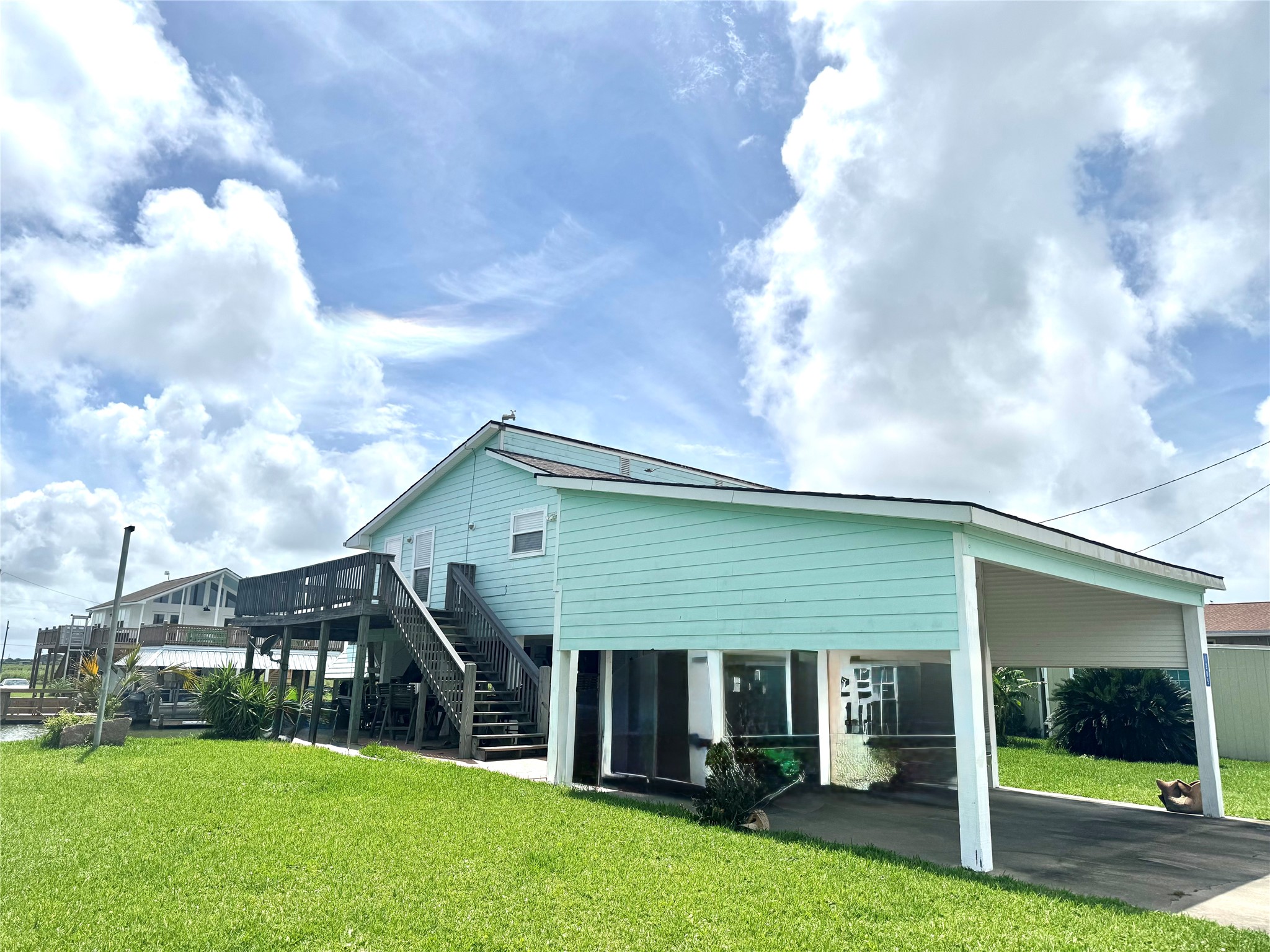 1205 Bay Crystal Beach, TX 77650 - Photo 3 of 33
