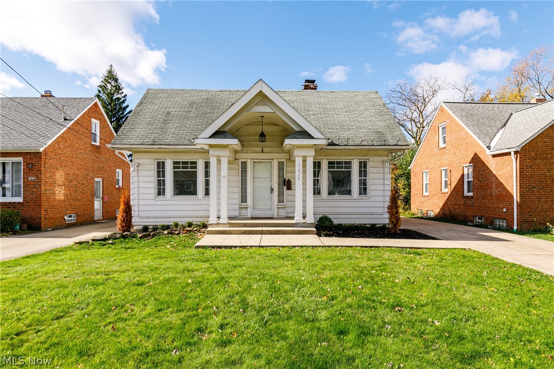 1628 Lander Road Cleveland, OH 44124 - Photo 25 of 29
