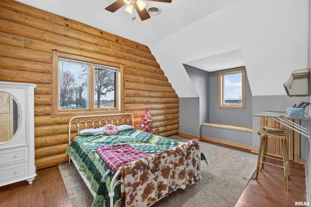 $639,900 | 20664 North Brady Street, Davenport, IA 52806