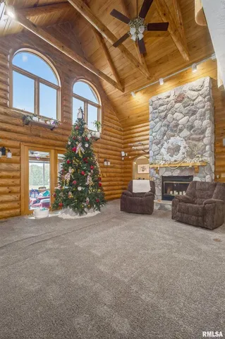 $639,900 | 20664 North Brady Street, Davenport, IA 52806