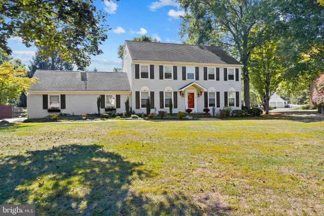 $899,900 | 2 Chambers Court, Robbinsville, NJ 08691