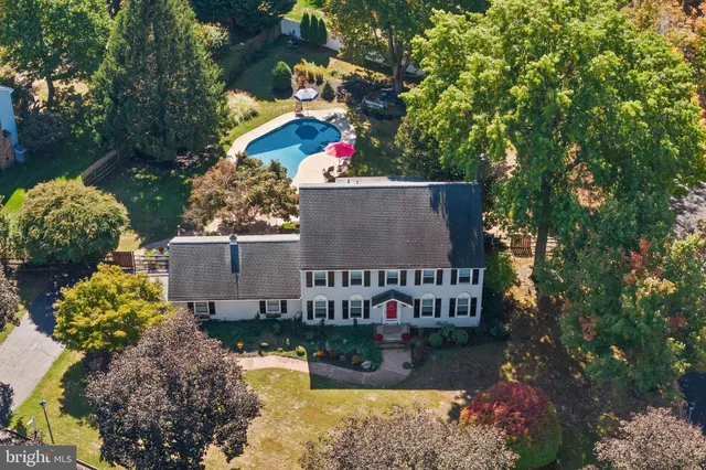 $899,900 | 2 Chambers Court, Robbinsville, NJ 08691