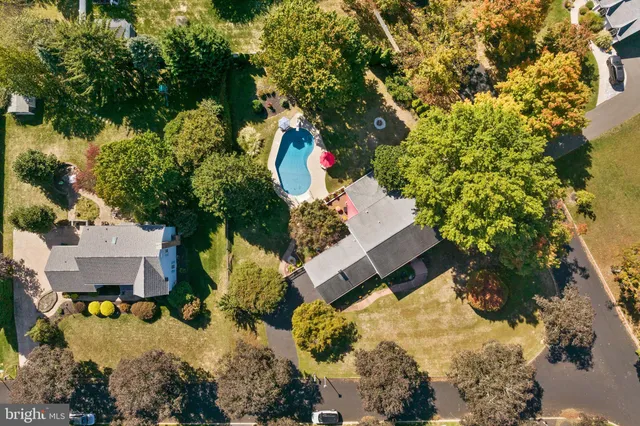 $899,900 | 2 Chambers Court, Robbinsville, NJ 08691