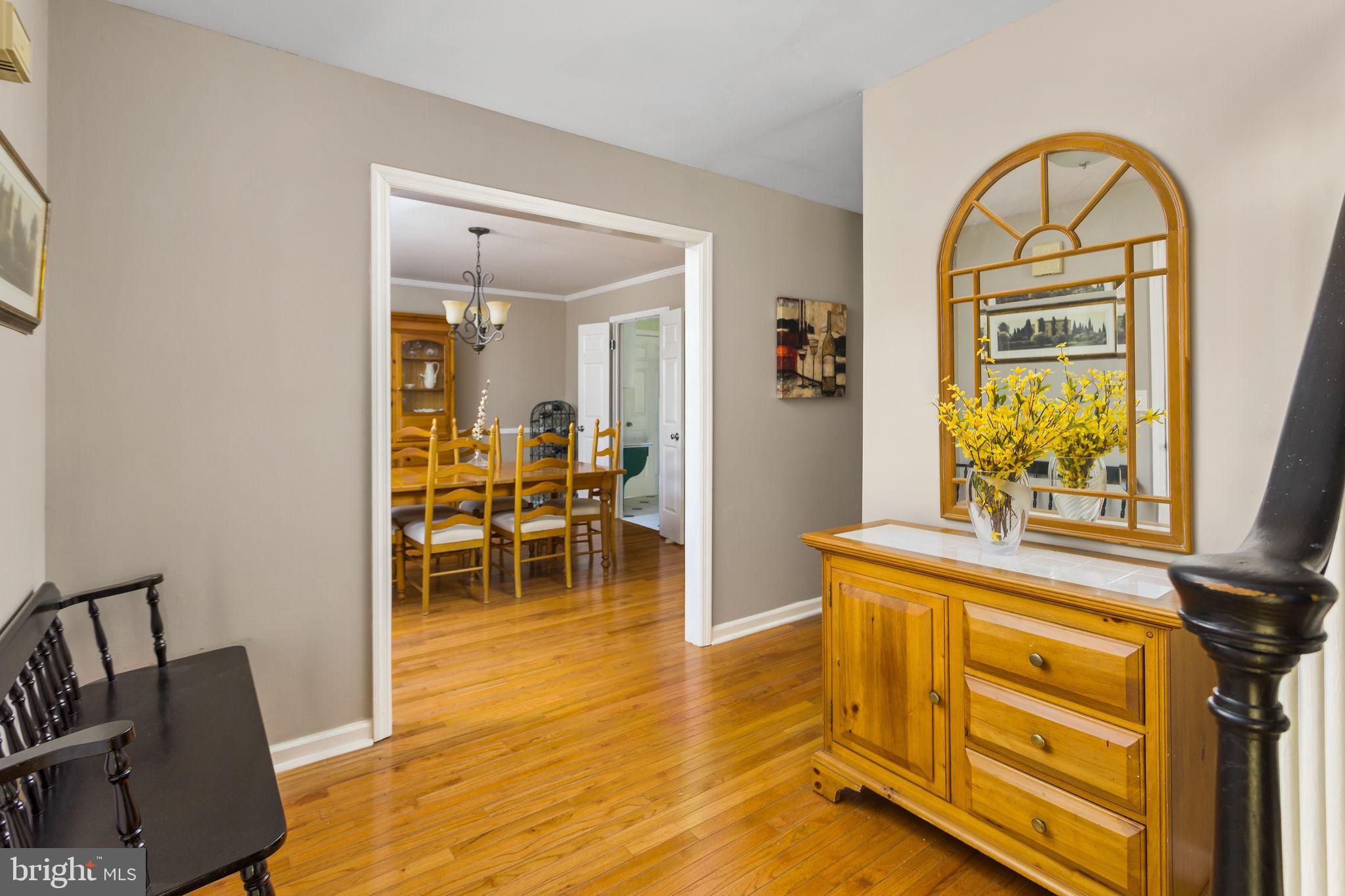 2 Chambers Court Robbinsville, NJ 08691 - Photo 9 of 56