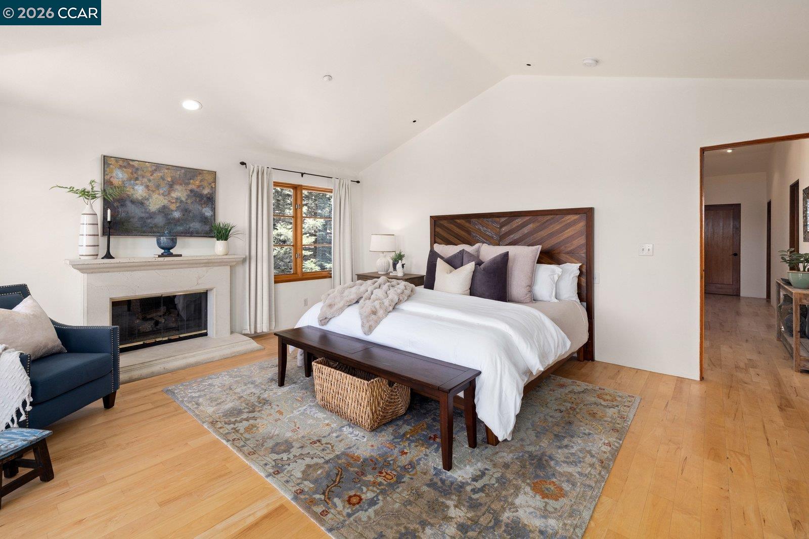 7174 Norfolk Road Berkeley, CA 94705 - Photo 12 of 31 Gallery Image 12