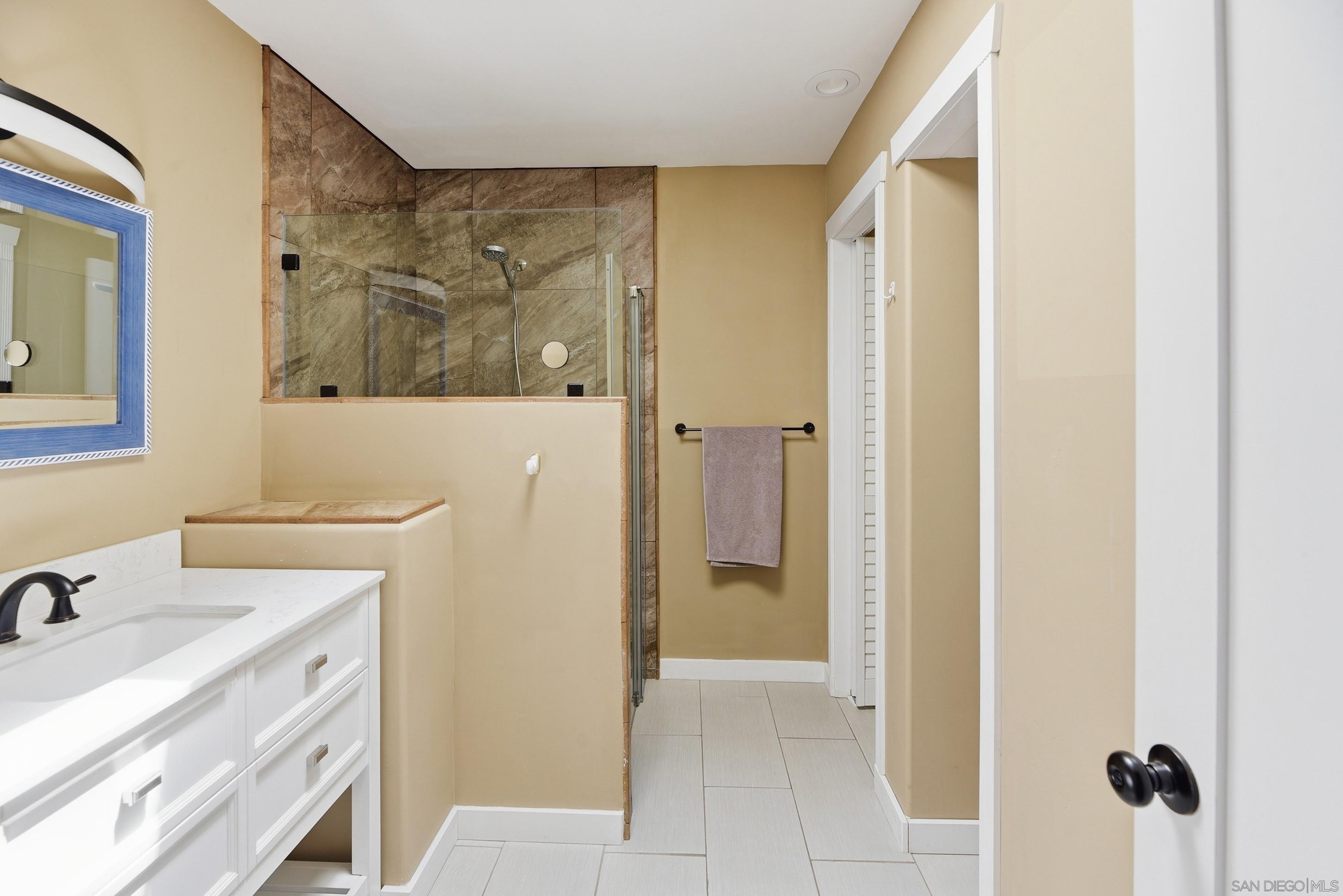 2275 Cameo Road Carlsbad, CA 92008 - Photo 57 of 60