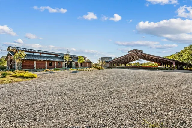 a view of a large building