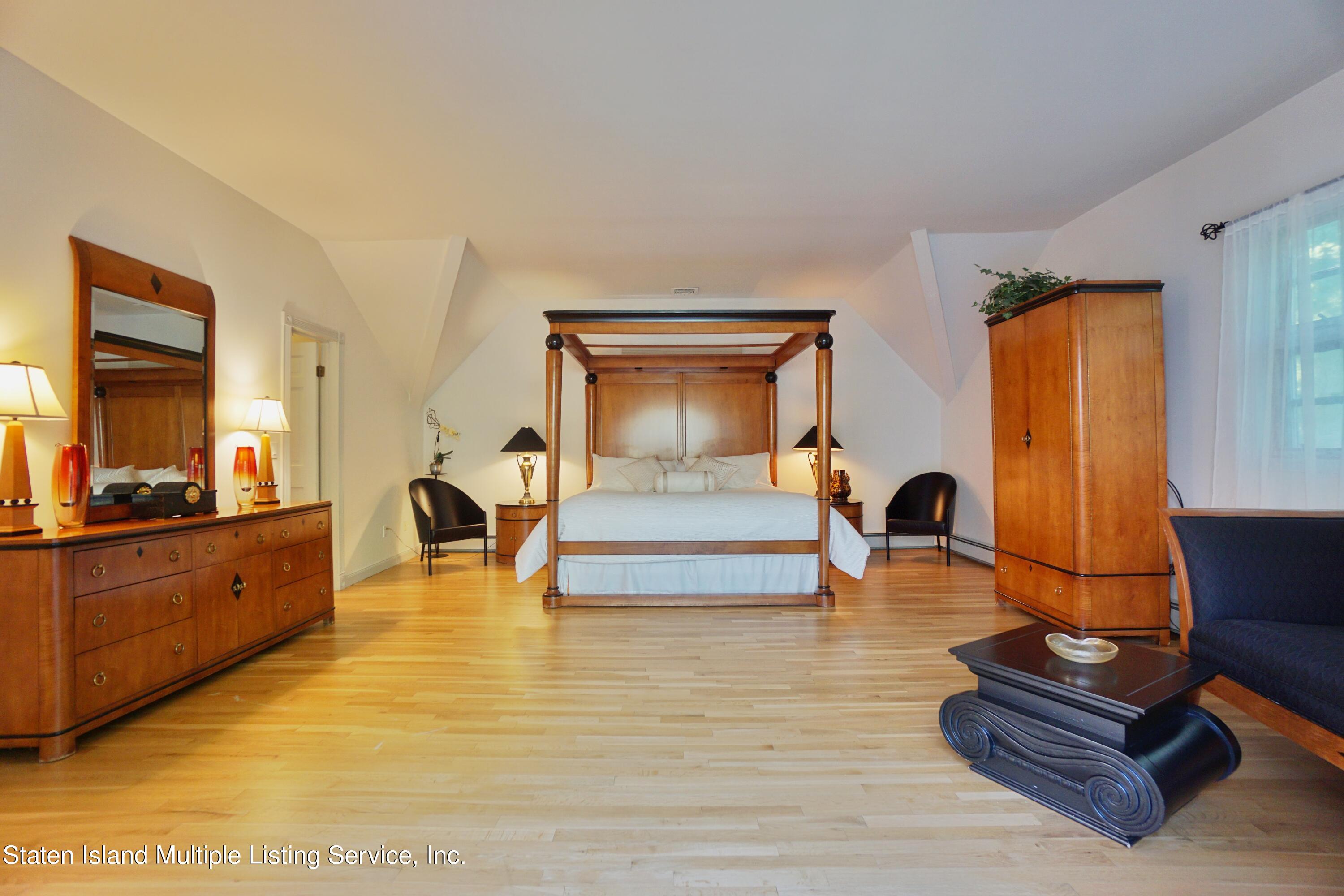 56 Buttonwood Road Staten Island, NY 10304 - Photo 32 of 61 Photo Jul 18, 11 23 54 AM (1)