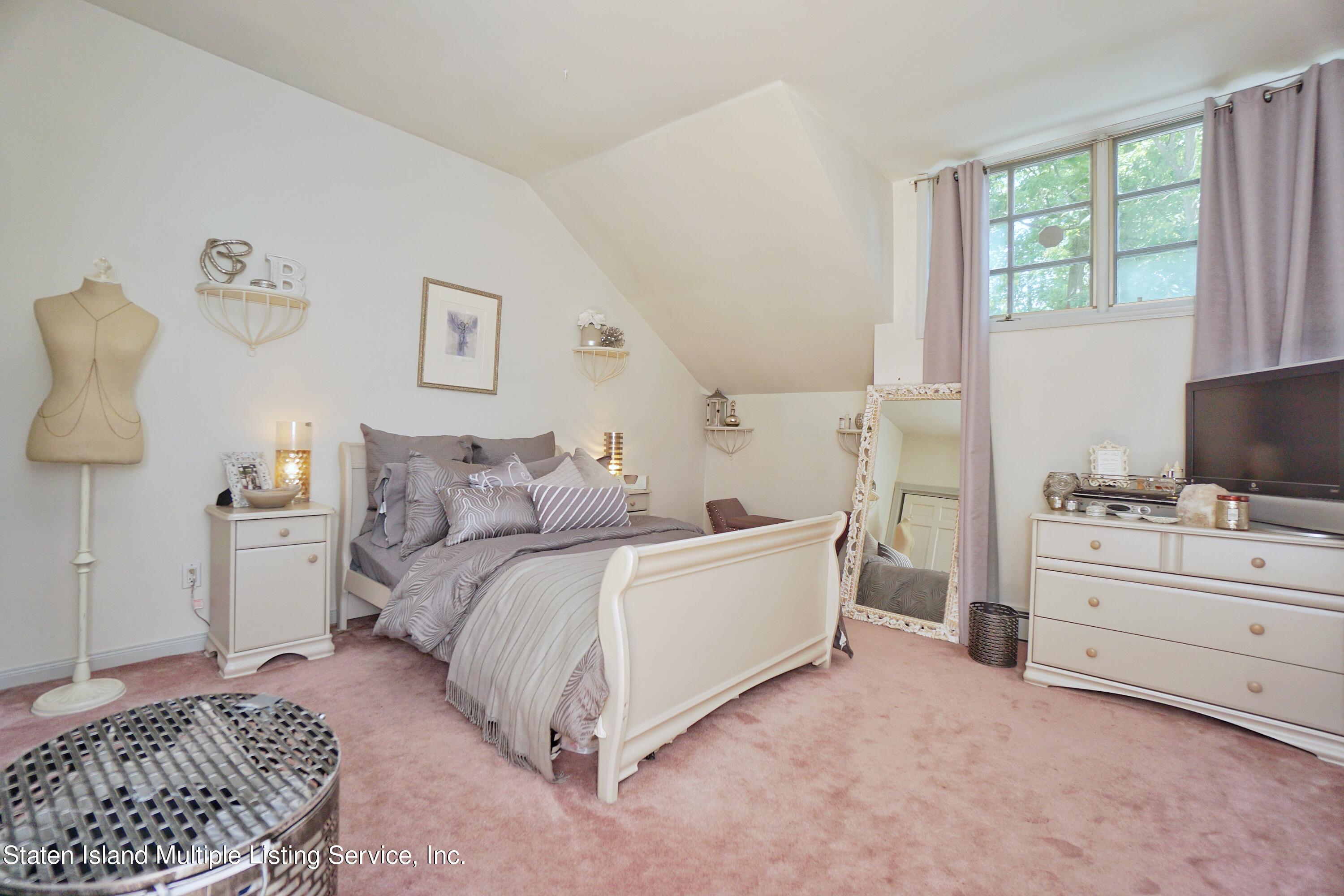 56 Buttonwood Road Staten Island, NY 10304 - Photo 38 of 61 Photo Jul 18, 11 26 55 AM (1)