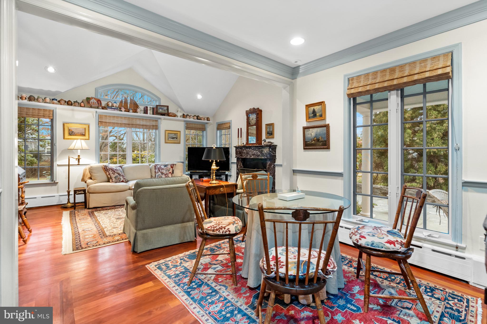 901 Stuart Road Wilmington, DE 19807 - Photo 21 of 58 Breakfast room into the family room