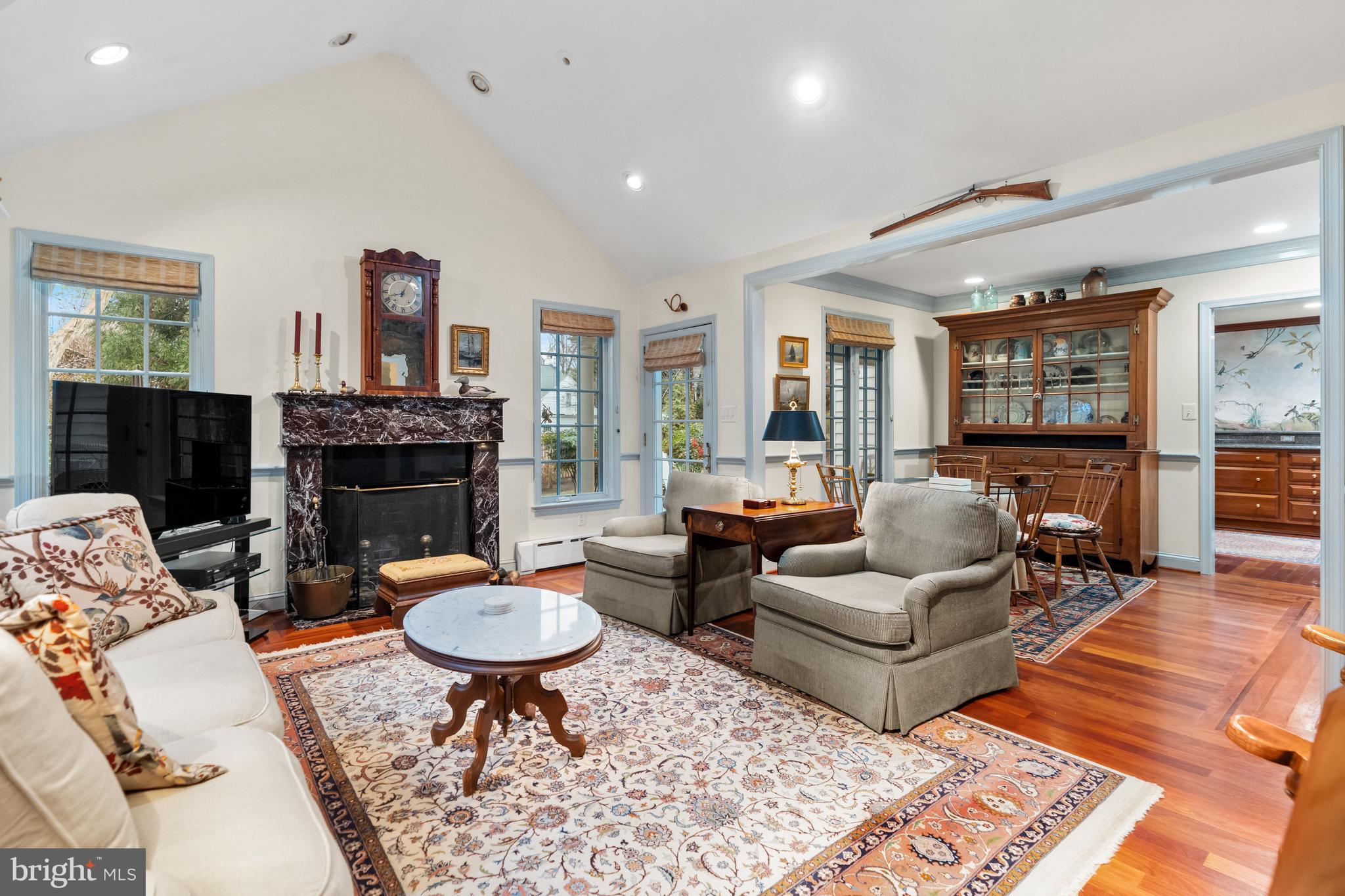901 Stuart Road Wilmington, DE 19807 - Photo 22 of 58 Large family room with marble fireplace
