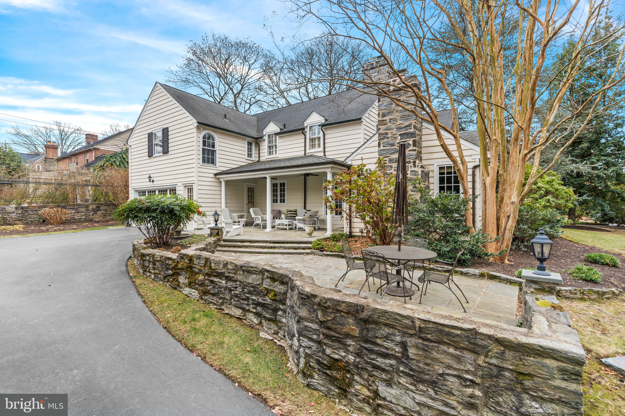901 Stuart Road Wilmington, DE 19807 - Photo 45 of 58 Stone terrace with retaining walls