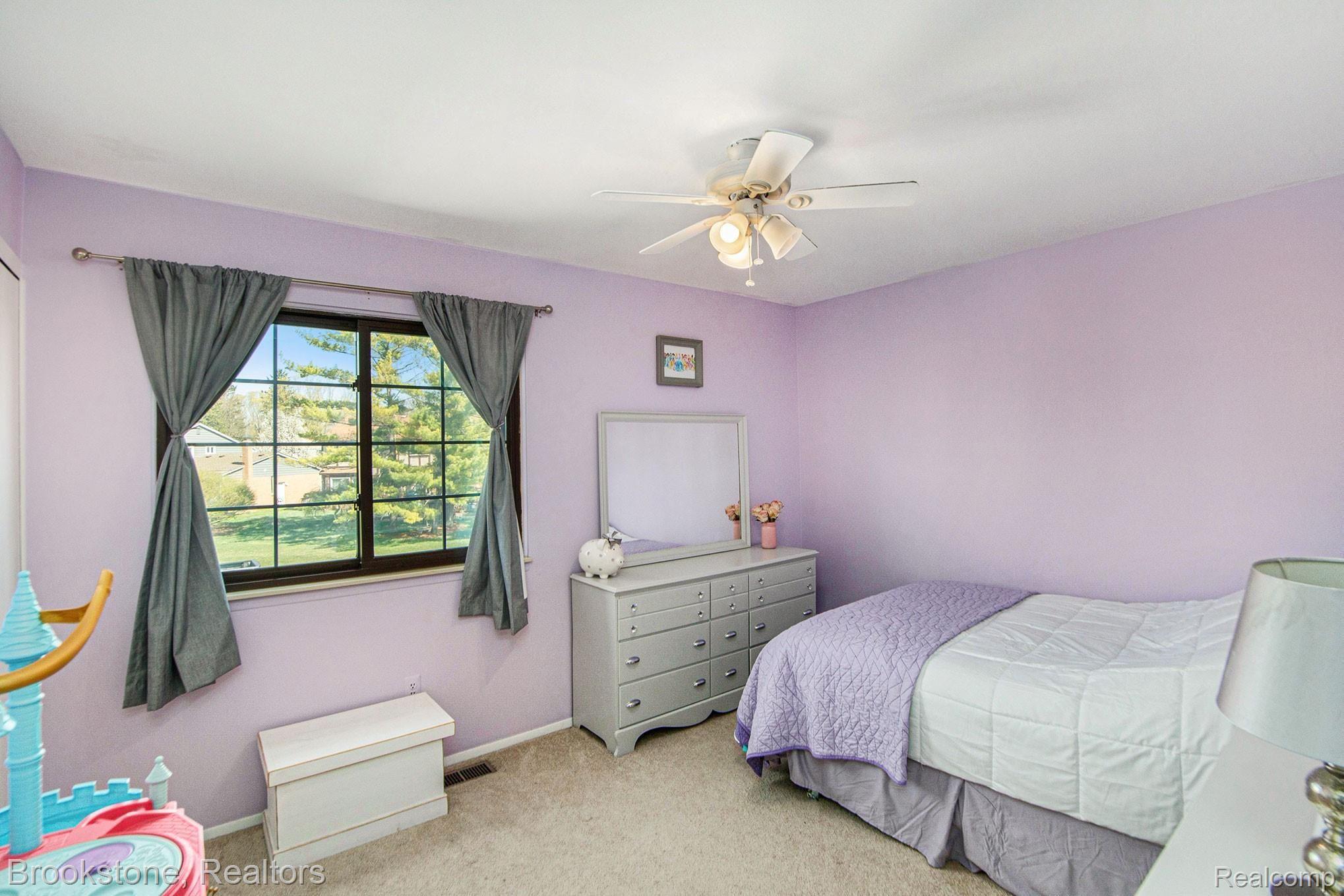 744 Baker Street Rochester, MI 48307 - Photo 27 of 38 BPG_8034.jpg