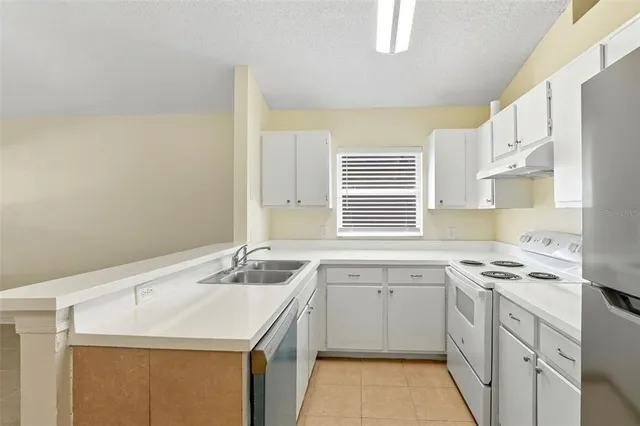 $1,750 | 1148 Golden Gate Avenue, Orlando, FL 32808