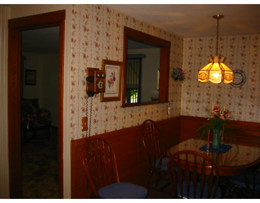 24 Mark Street Springfield, MA 01129 - Photo 6 of 8