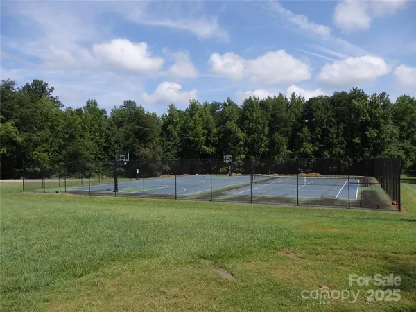 $9,000 | 126 Chapel Hill Drive, Unit 1118, Troy, NC 27371