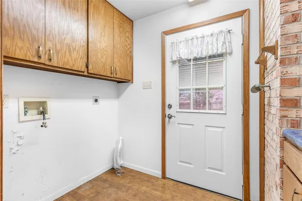 a view of an empty room with window