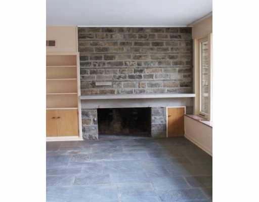 730 Fairview Road Fox Chapel, PA 15238 - Photo 3 of 4 Living Room.
