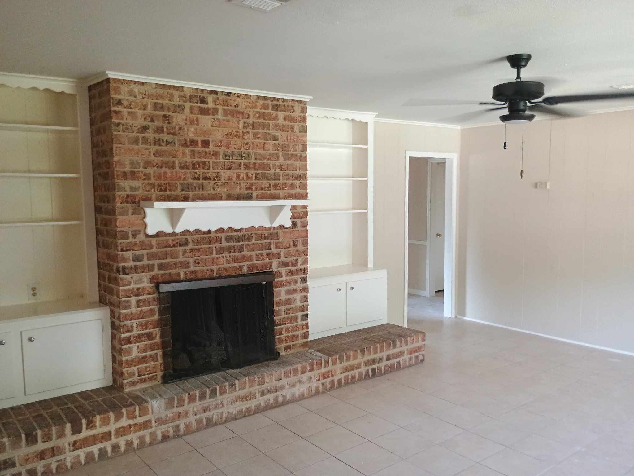 7118 Redding Road Houston, TX 77036 - Photo 9 of 11 Gallery Image 9