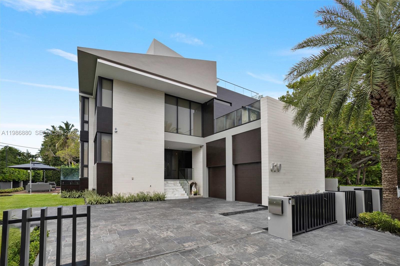 610 Harbor Circle Key Biscayne, FL 33149 - Photo 1 of 71