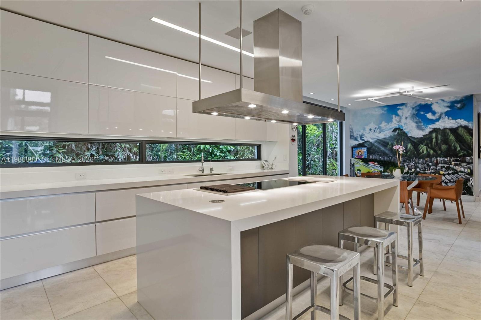 610 Harbor Circle Key Biscayne, FL 33149 - Photo 17 of 71