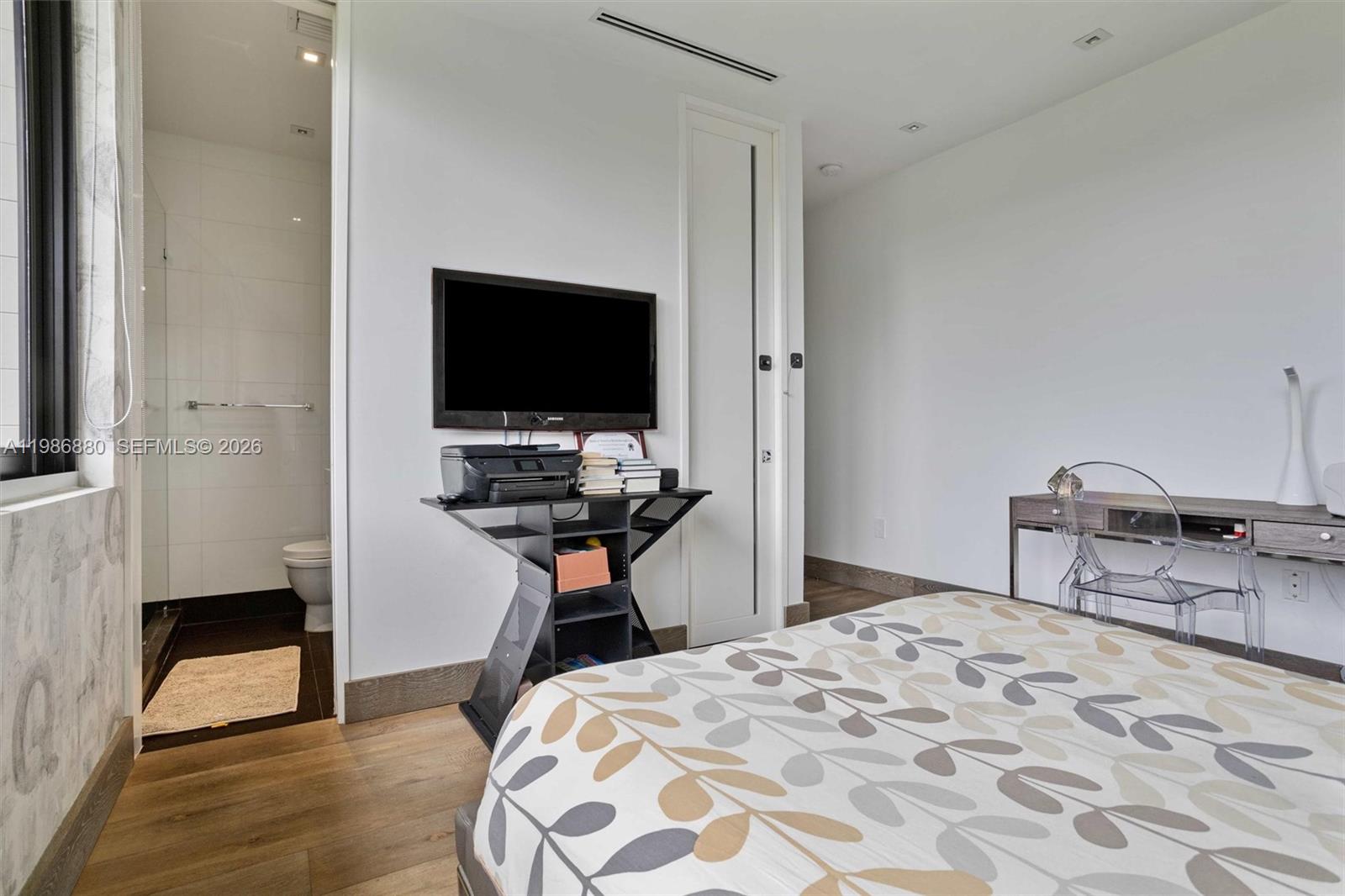 610 Harbor Circle Key Biscayne, FL 33149 - Photo 43 of 71