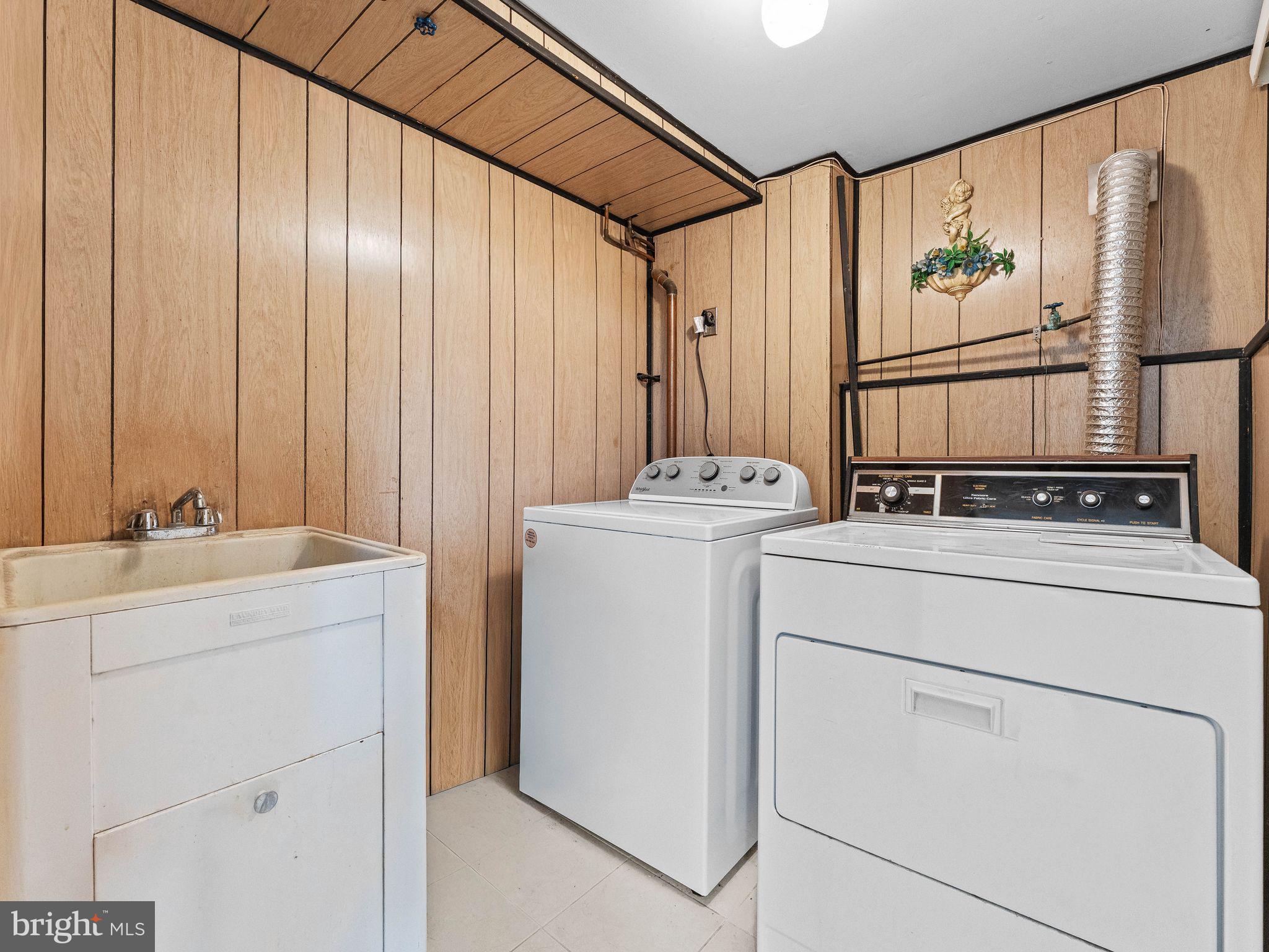 1019 Edgemoor Road Cherry Hill, NJ 08034 - Photo 24 of 32