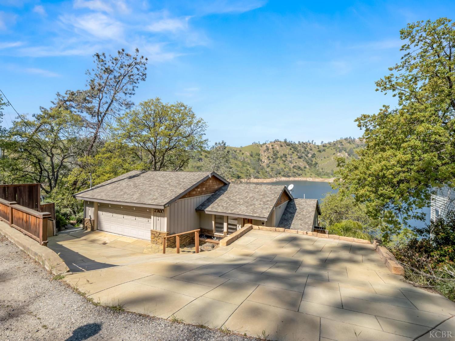 27459 Sky Harbour Road Friant, CA 93626 - Photo 2 of 77 Gallery Image 2