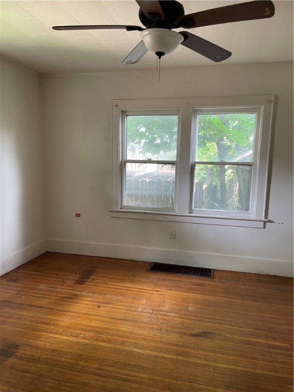 19 Northview Terrace Rochester, NY 14621 - Photo 11 of 27