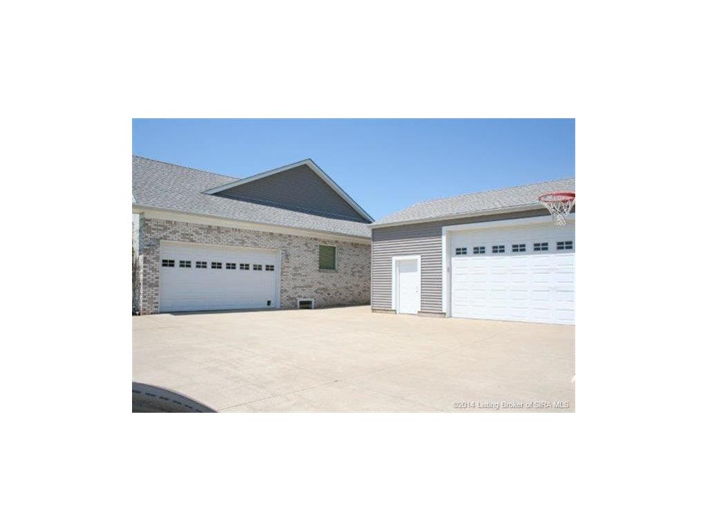 4740 Fosskuhl Road Floyds Knobs, IN 47119 - Photo 3 of 18 Gallery Image 3