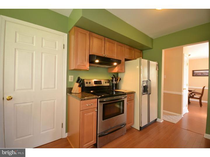 193 North Timber Road Holland, PA 18966 - Photo 10 of 25 Kitchen