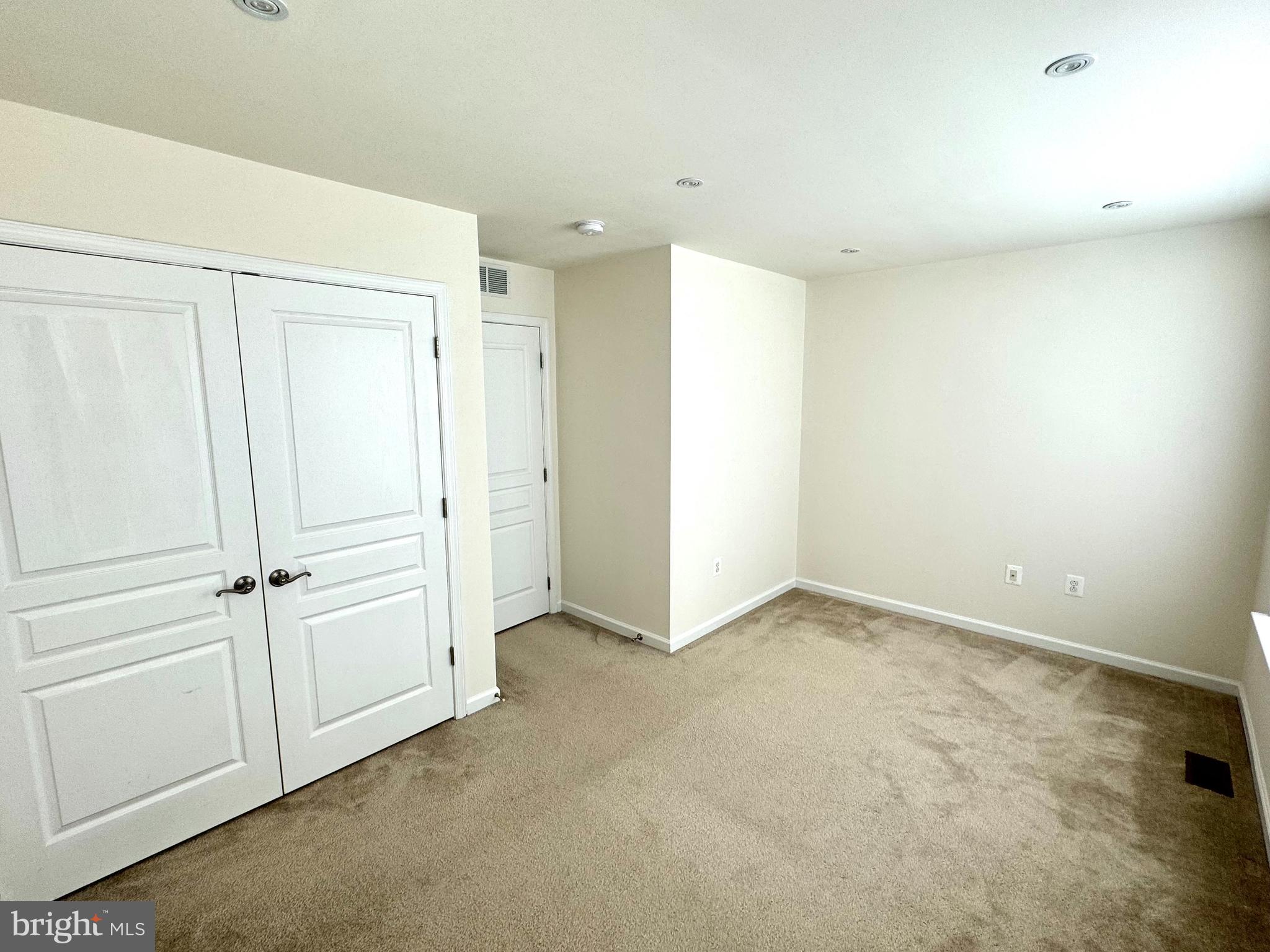 8365 Scotland Loop Manassas, VA 20109 - Photo 12 of 25 Bedroom2