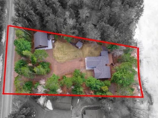 $595,000 | 28031 South Johnson Lake Road, Webster, WI 54893