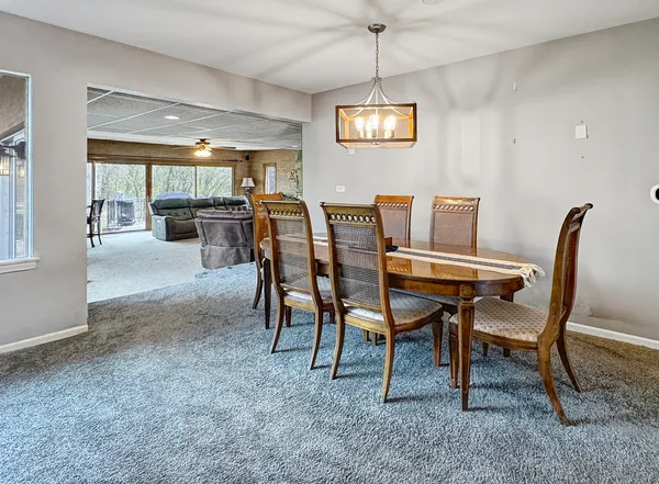 $675,000 | 435 Forest Trail, Oak Brook, IL 60523