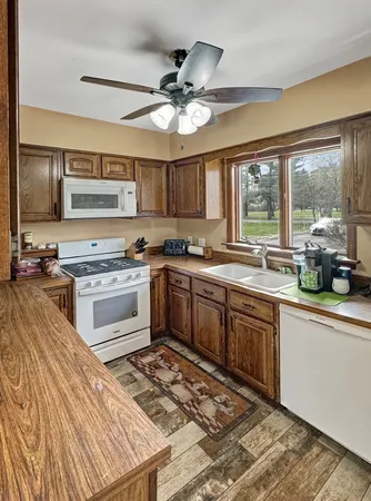 $675,000 | 435 Forest Trail, Oak Brook, IL 60523