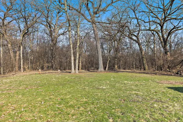 $675,000 | 435 Forest Trail, Oak Brook, IL 60523