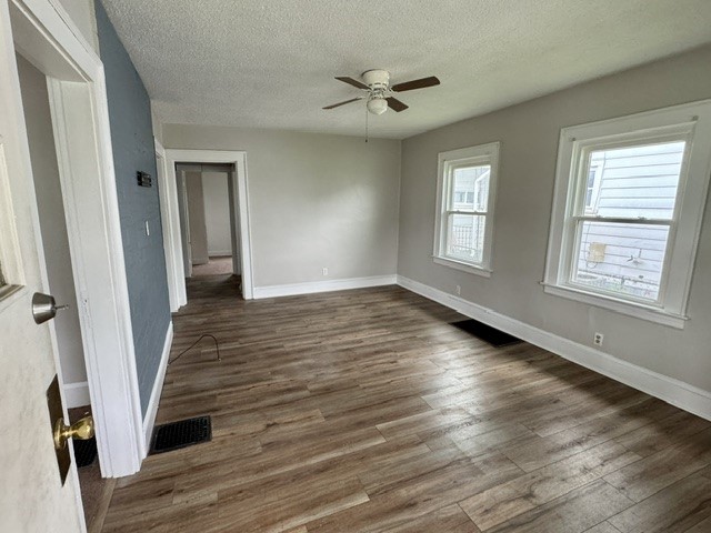 705 East Northern Avenue Springfield, OH 45503 - Photo 3 of 9