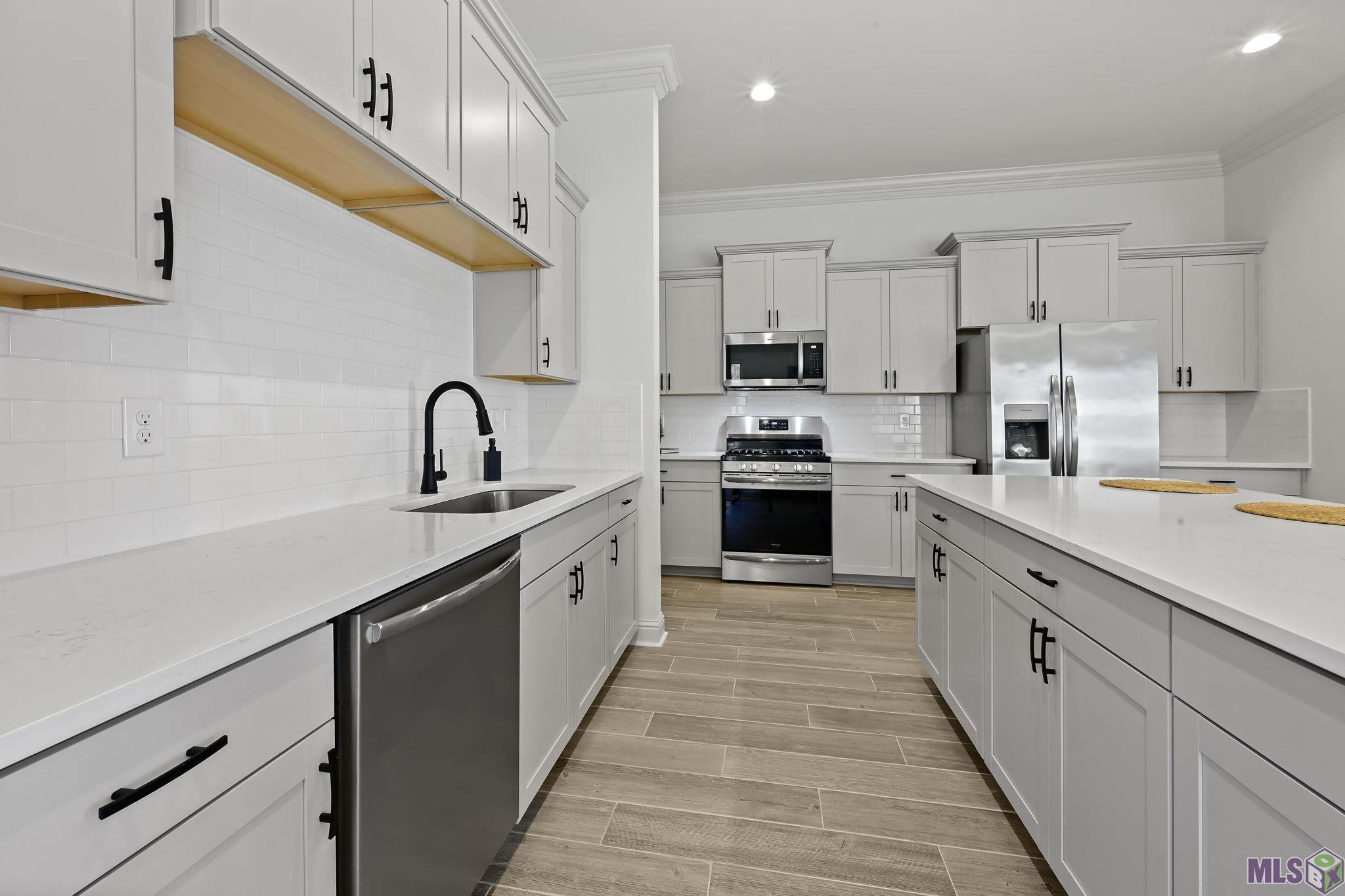 11046 Maitland Avenue Baton Rouge, LA 70810 - Photo 8 of 27