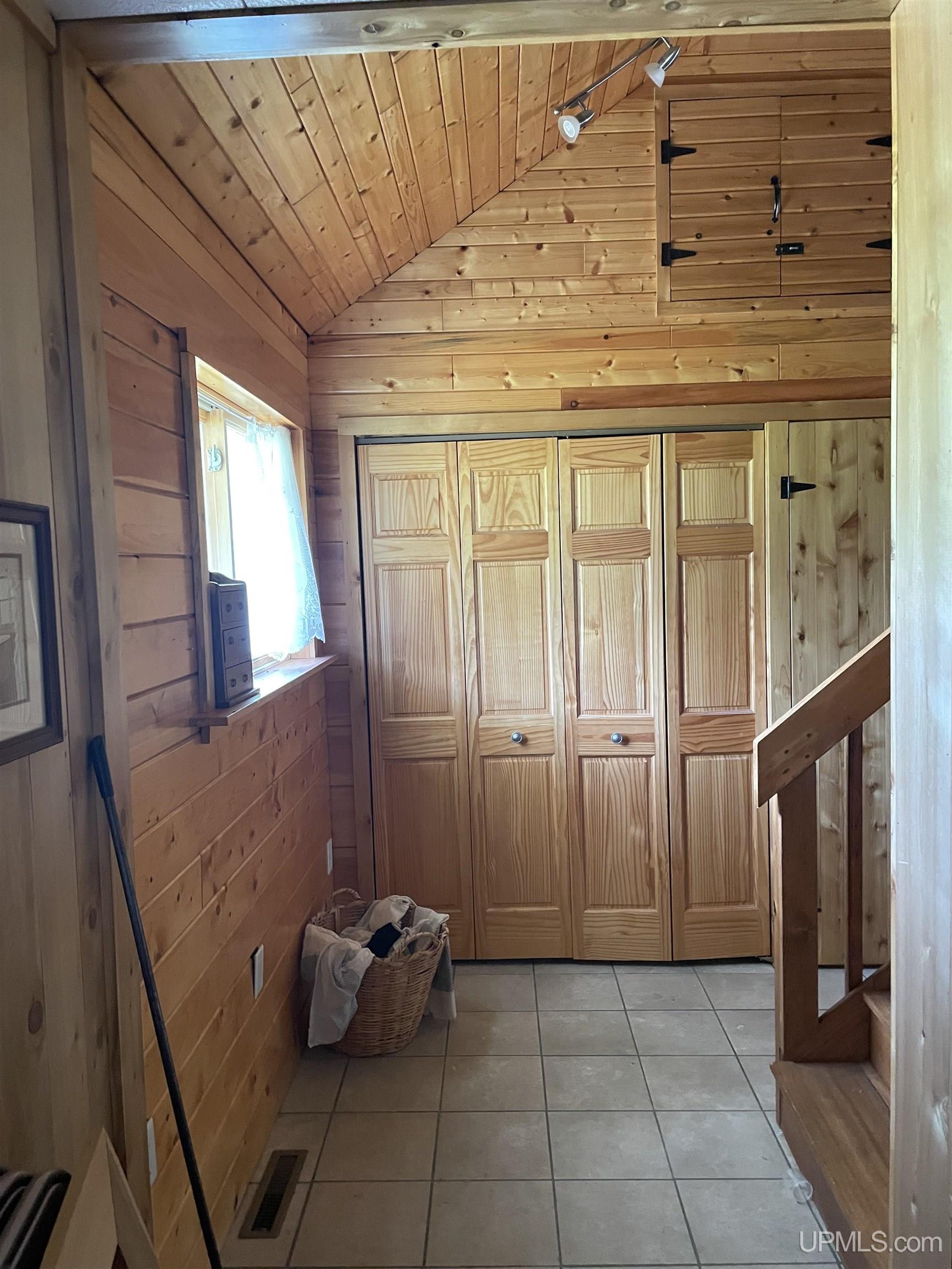 W2588 31 Lane Daggett, MI 49821 - Photo 8 of 58