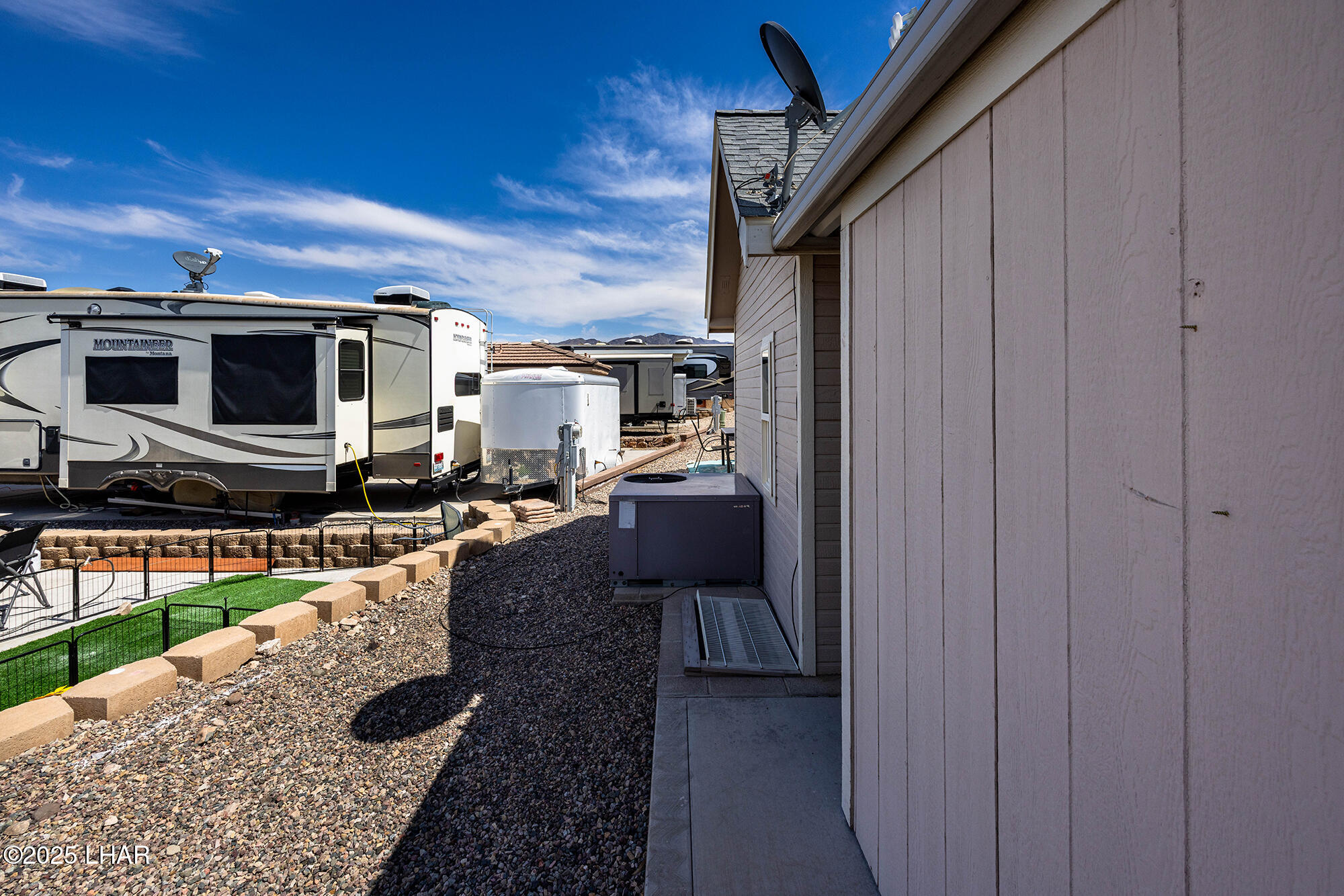 1905 Victoria Farms Road, Unit 92 Lake Havasu City, AZ 86404 - Photo 17 of 36 Backyard View