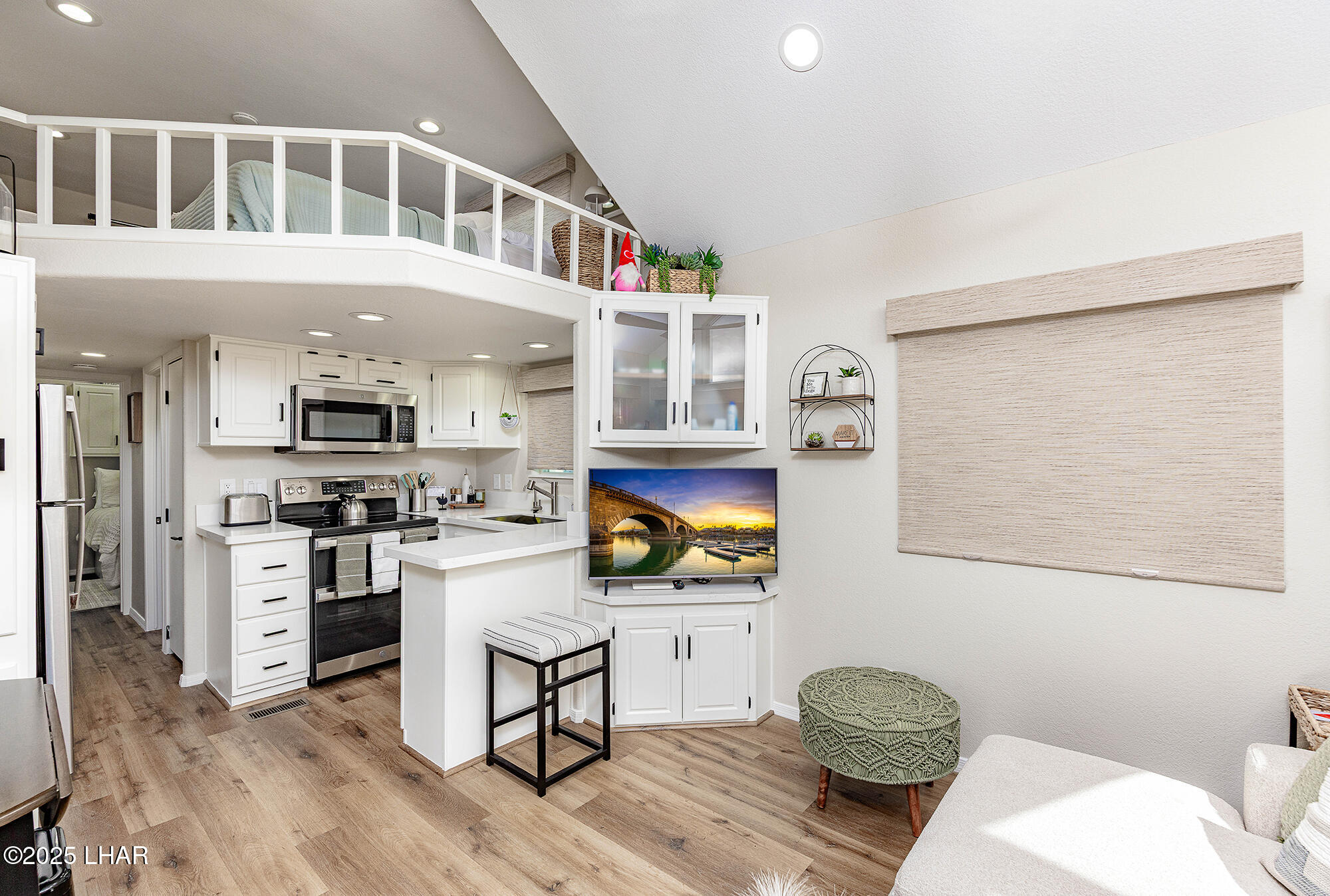1905 Victoria Farms Road, Unit 92 Lake Havasu City, AZ 86404 - Photo 2 of 36 Kitchen:Loft View