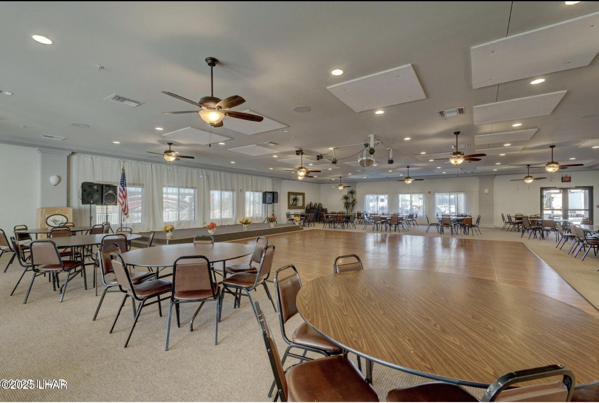 1905 Victoria Farms Road, Unit 92 Lake Havasu City, AZ 86404 - Photo 34 of 36 Dance