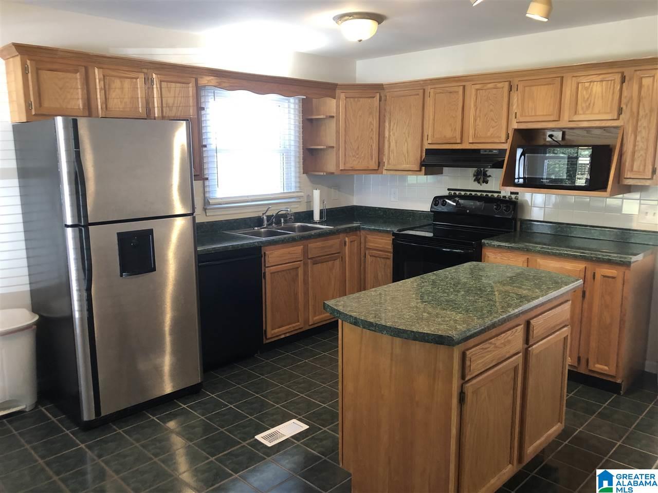 5908 Southcrest Road Birmingham, AL 35213 - Photo 10 of 33