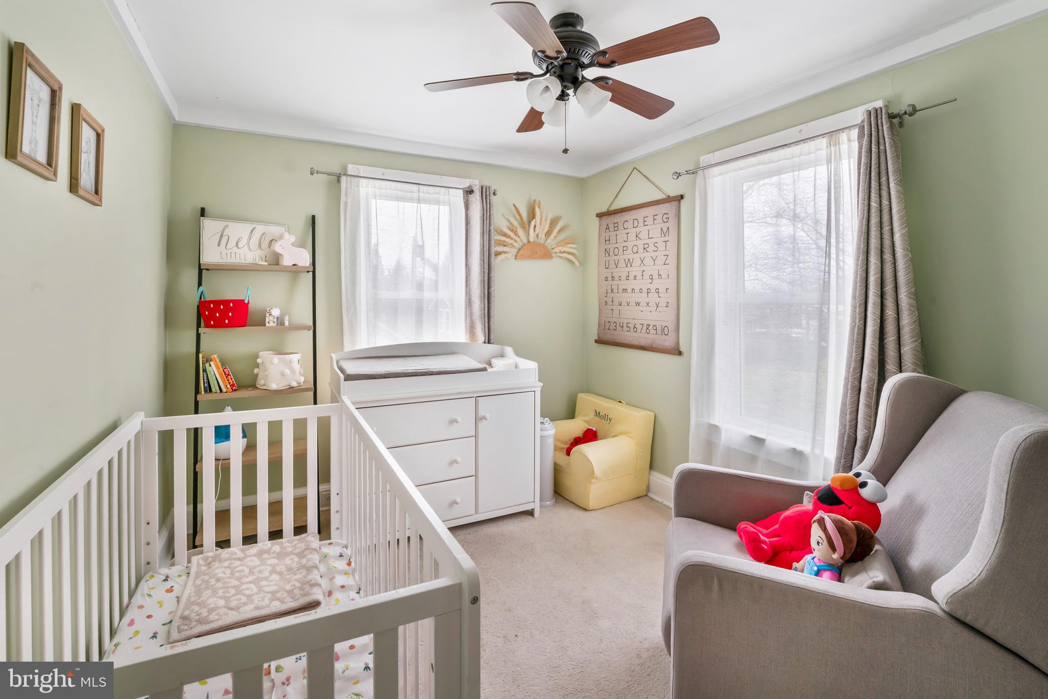 731 Washington Avenue Palmyra, NJ 08065 - Photo 21 of 40 a bedroom with furniture and a window