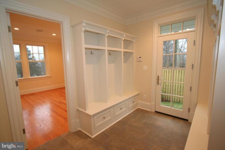 5608 Jordan Road Bethesda, MD 20816 - Photo 21 of 29 Mudroom