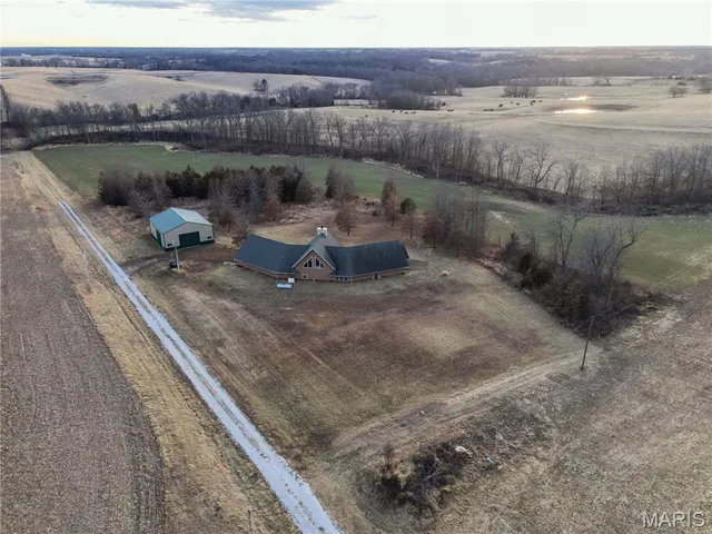 $499,000 | 27028 County Road 219, Wyaconda, MO 63474
