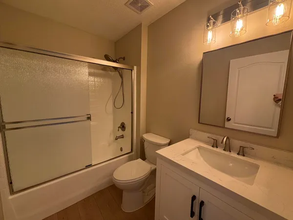 $350,000 | 1001 Harvest Moon Drive, Seffner, FL 33584