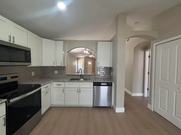 $350,000 | 1001 Harvest Moon Drive, Seffner, FL 33584