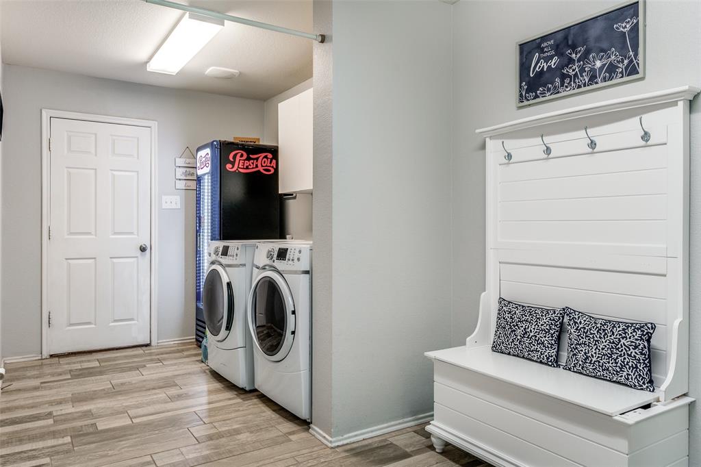 1628 Withers Way Krum, TX 76249 - Photo 7 of 13